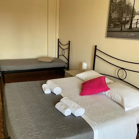 & Me Guest house Pisa